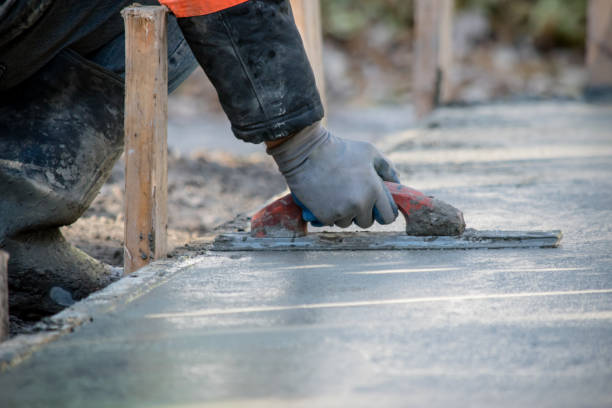 Best Concrete Driveway Installation  in Burr Ridge, IL